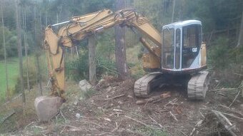 Prodám pásový bagr CAT 307 SSR rega 9tun