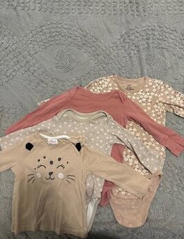 Darujem dievčenské oblečenie