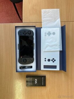 Predám hand-held konzolu Powkiddy x55