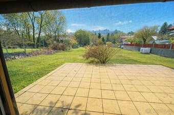 Dolný Kalník – rovinatý stavebný pozemok 900 m² + chata