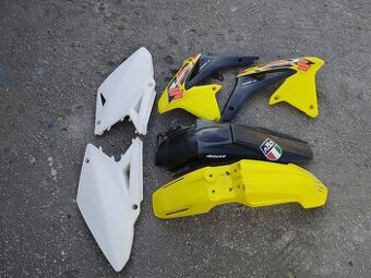 SUZUKI RMZ 450