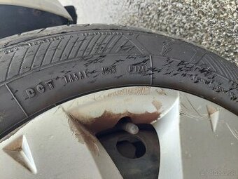 Sada letných pneumatík Goodyear 195/65 R15