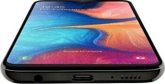 Krásny Samsung Galaxy A20e
