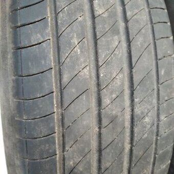Pneu 195/65 r16 MICHELIN Primacy4