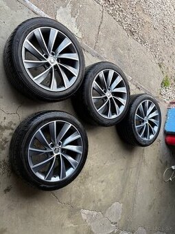 5x112 r18 skoda 235/45 r18 letne