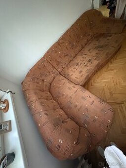 Darujeme rozkladací gauč za odvoz