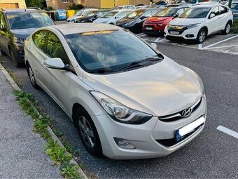 Hyundai Elantra 1.6 96kw, r.v.:2013, 2.majitel, Nova stk