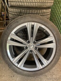 Vw Sebring 235/50 R19