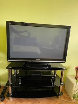 Plazmová televízia Panasonic viera + TV stolík