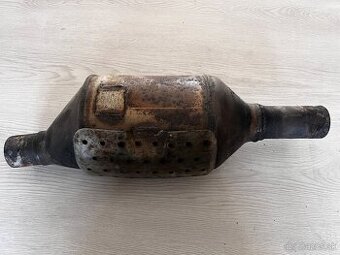 Katalyzátor VW AG - 1