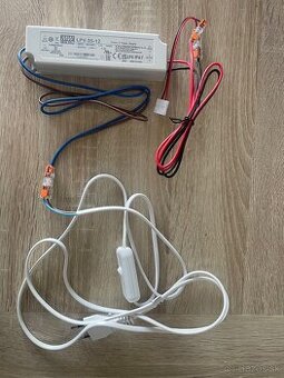 Trafo set pre LED pásiky – MEAN WELL + kábel s vypínačom