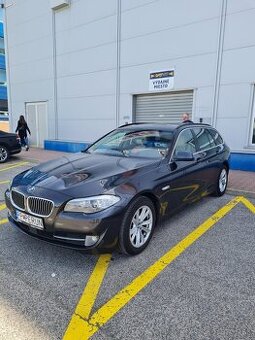 BMW 520d kombi vo výbornej výbave a super servis