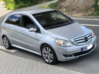 MERCEDES-BENZ B180 CDI AUTOMAT - DESIGNO - ALCANTARA