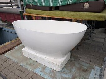 Voľne stojaca vaňa 160×70 – biela