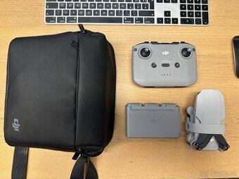 DJI Mini 2 Fly More Combo
