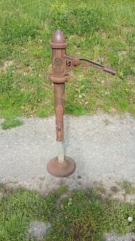 Ručná pumpa na vodu