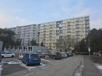 NA PREDAJ 3 IZBOVÝ BYT BRATISLAVA RUŽINOV