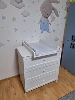 Prebaľovacia komoda