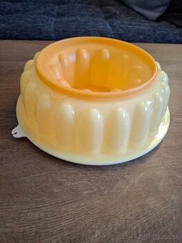 Dezertná forma do Tupperware