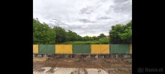 Predám stavebný pozemok , zahradu.