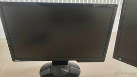 PC monitory