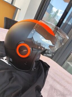 Prilba Vespa visor