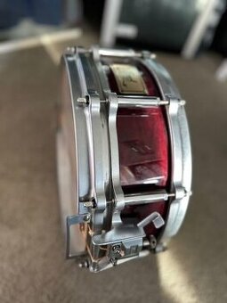 Pearl free floating Maple 14x5 snare