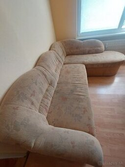 Darujem sedačku, Nitra-Chrenová
