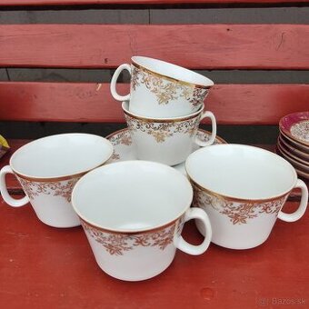 Porcelánové šálky