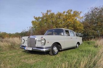 Mercedes-Benz 220SB W111