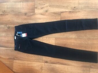 NOVÉ z visackami TOMMY HILFIGER originál damske nohavice S
