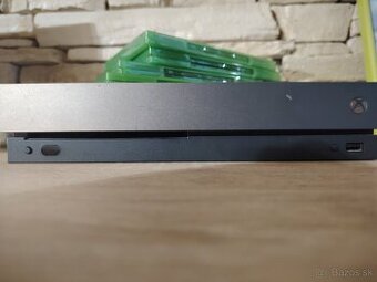 X BOX