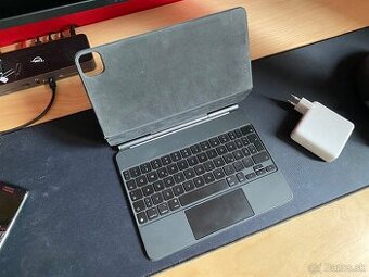 Apple Magic Keyboard - iPad Pro 11 (2018-2022)