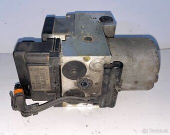 ABS kocka VW Passat B5