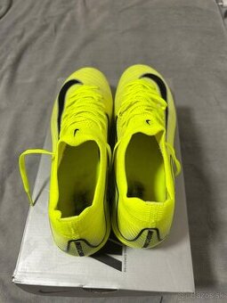 NIKE ZOOM AIR MERCURIAL SUPERFLY 10
