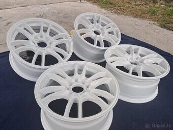 4x100/114 r15 et 35 7j 73.1mm stred PROJEKT D WHEELS