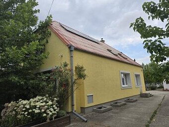 Veľký rodinný Dom-Jur nad Hronom s potenciálom na podnikanie