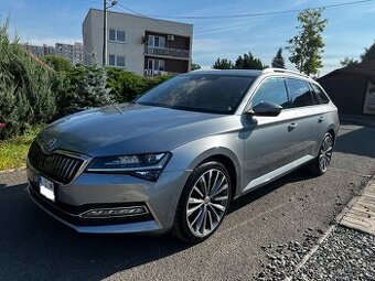 Škoda Superb L&K 4x4 panoráma