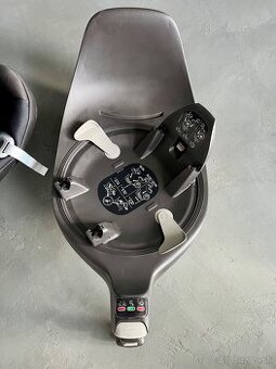 Cybex Cloud T i-Size + otočná ISOFIX základňa Cybex Base Z