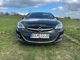 Opel Astra J ST 1.4 turbo 103kW cosmo