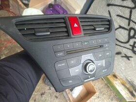 Radio a panel Honda civic 1.8 IX r2013-2016