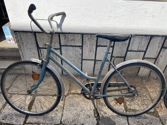 Starý bicykel Pionier
