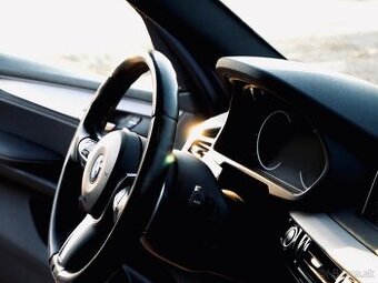 BMW X5 30d f15 Mpaket 190kw 4x4