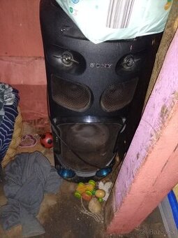 Predám Sony 42