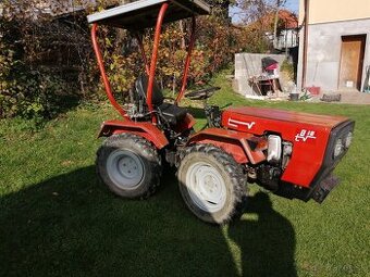 Traktor