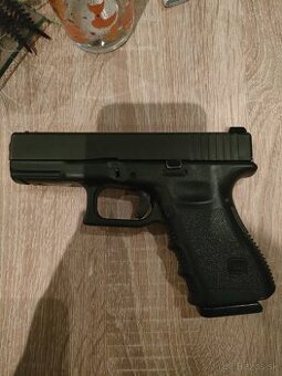 Predám glock