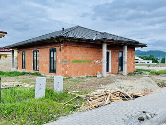 Predaj rodinný dom, 4-izb. bungalov, 120 m2, Nižná Šebastová