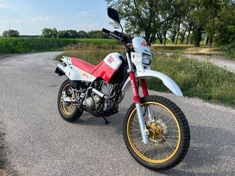 Yamaha xt 600