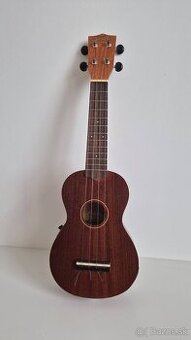 Elektroakustické Ukulele Mahalo