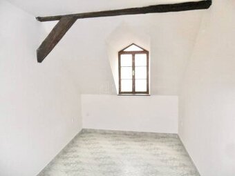 Na prenájom Kancelária 15 m2 - Žilina Centrum - J. M. Hurban